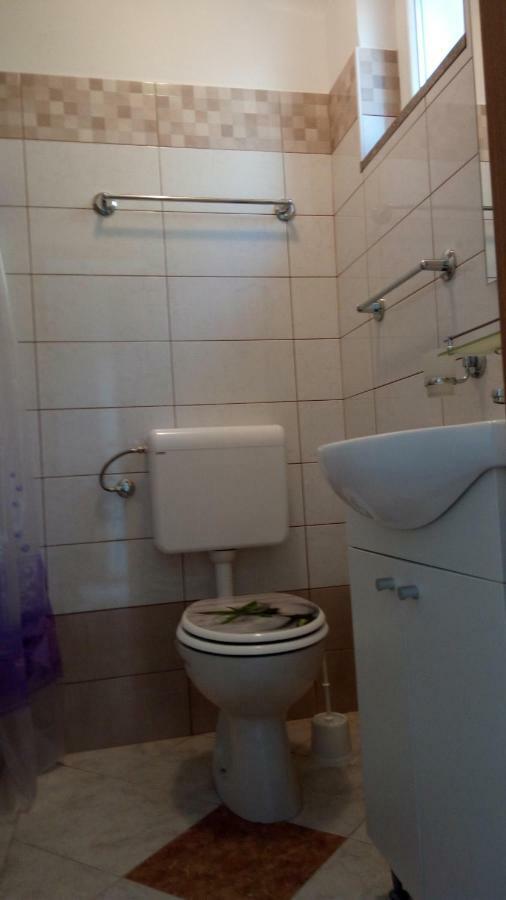 Apartmani Vitkovic II קרס מראה חיצוני תמונה
