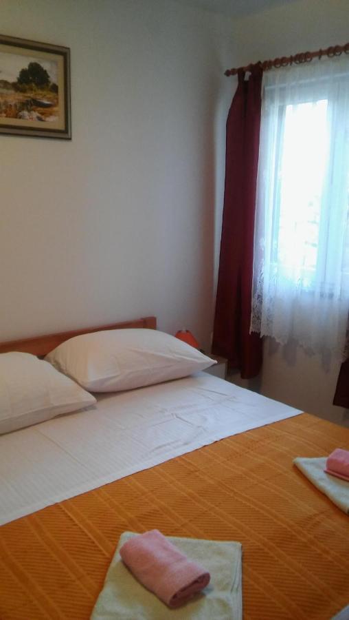 Apartmani Vitkovic II קרס מראה חיצוני תמונה
